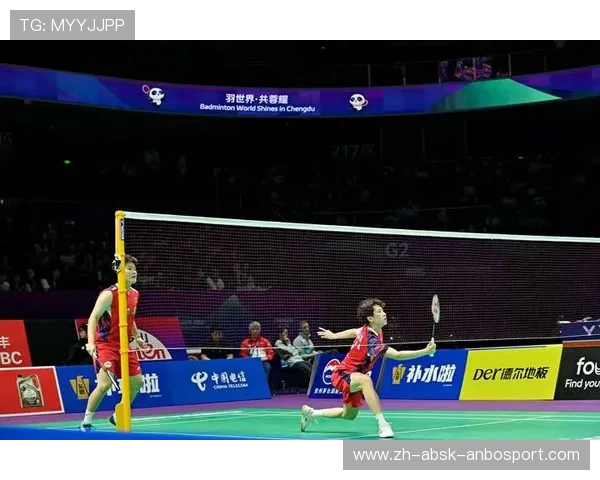 马赛球迷自建的荣誉墙与情感文化传承