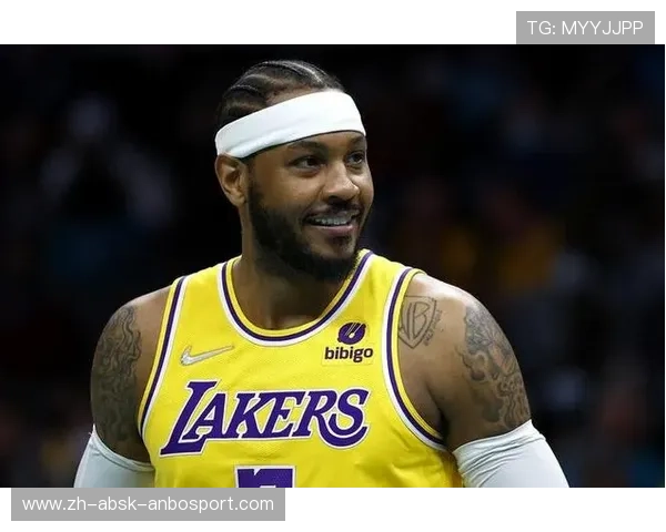 NBA常规赛活塞vs黄蜂激战正酣双方核心球员数据对比分析